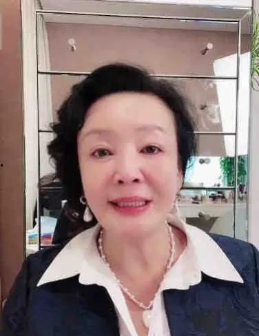 娱乐圈吃瓜美女是谁啊图片